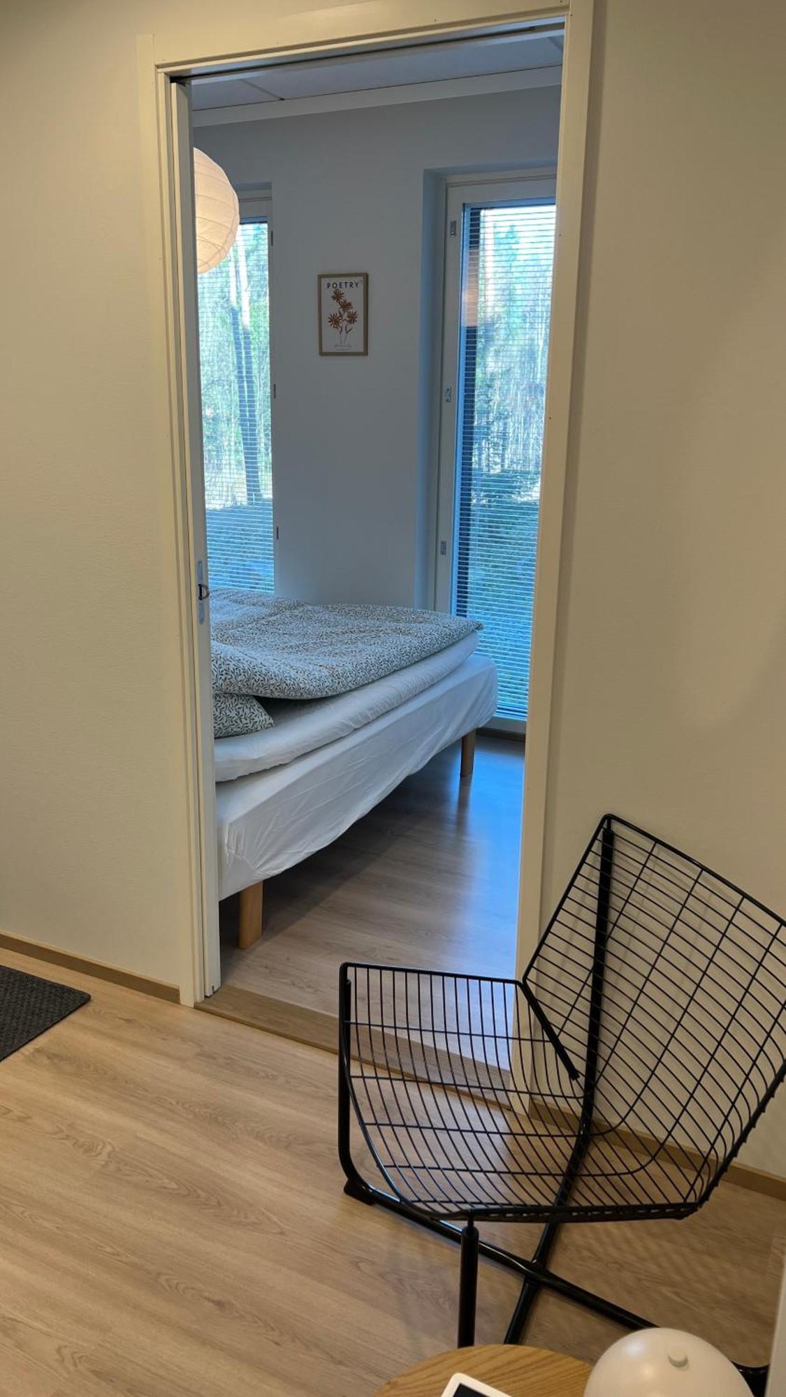 Helsinki Airport Apartment Vantaa Bagian luar foto